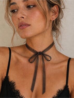 Elegant Black Rose Gold Beaded Ribbon Necklace